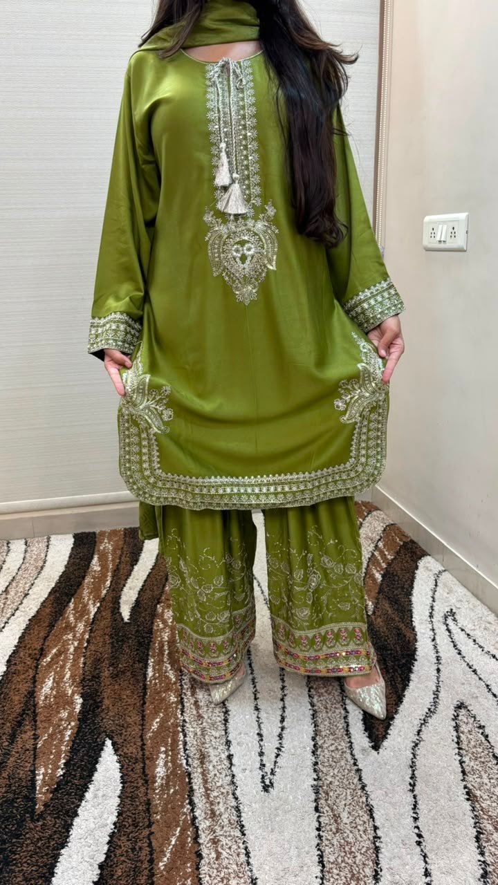 Hoorain Farshi set_04