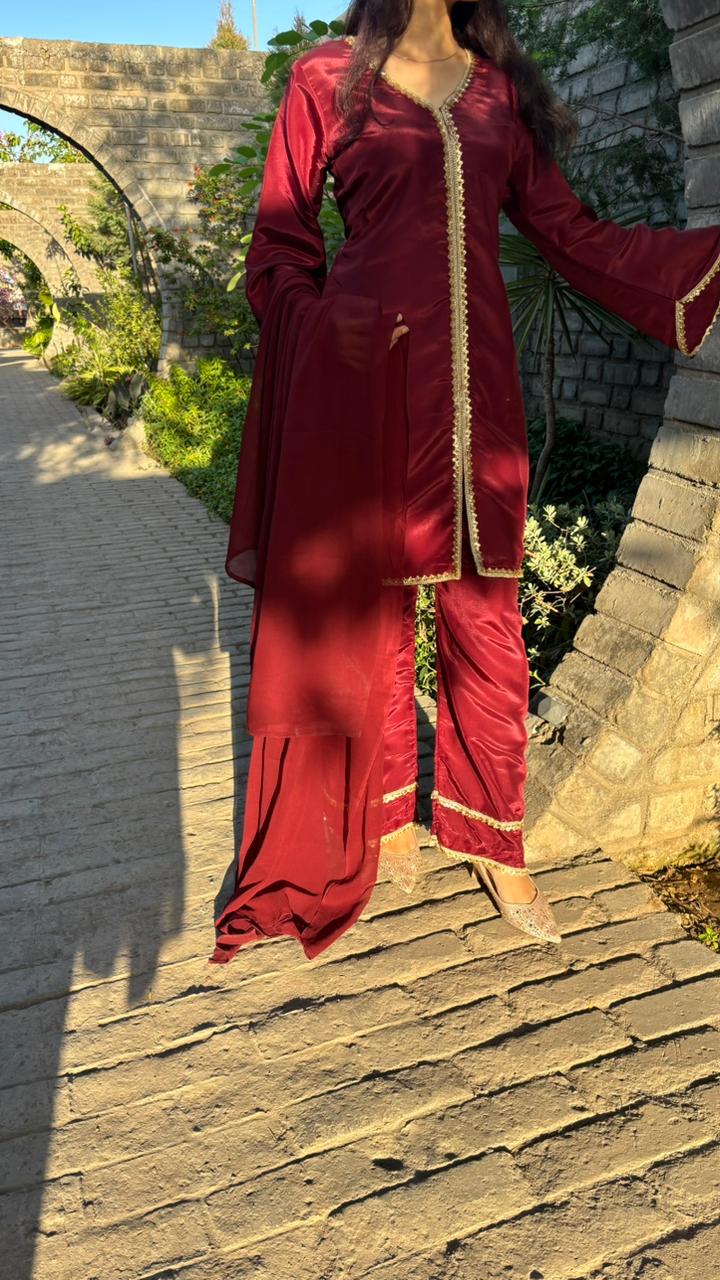 Hania amir plazo set _26_05_15_03