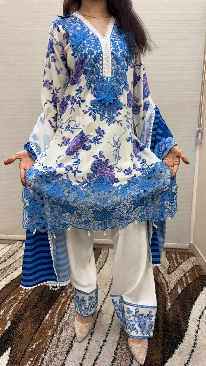 Zia Farshi set_02