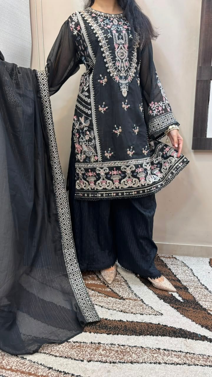 Zubi Designer dress_16