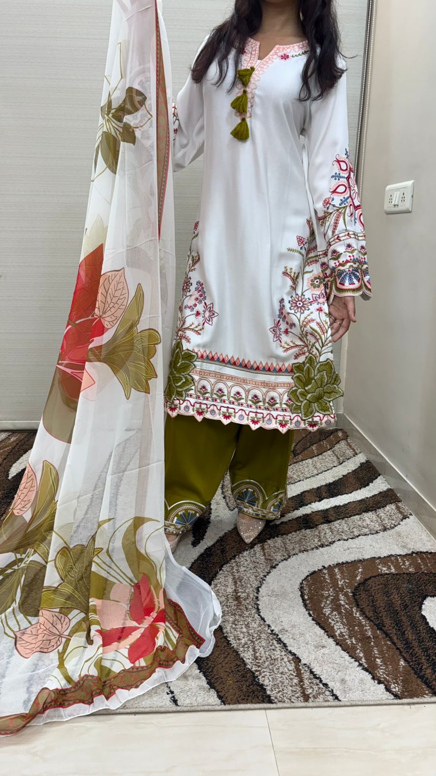 Hoor collection_26_05_19_09