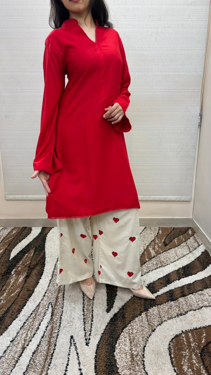 Hania amir set_26_05_20_02