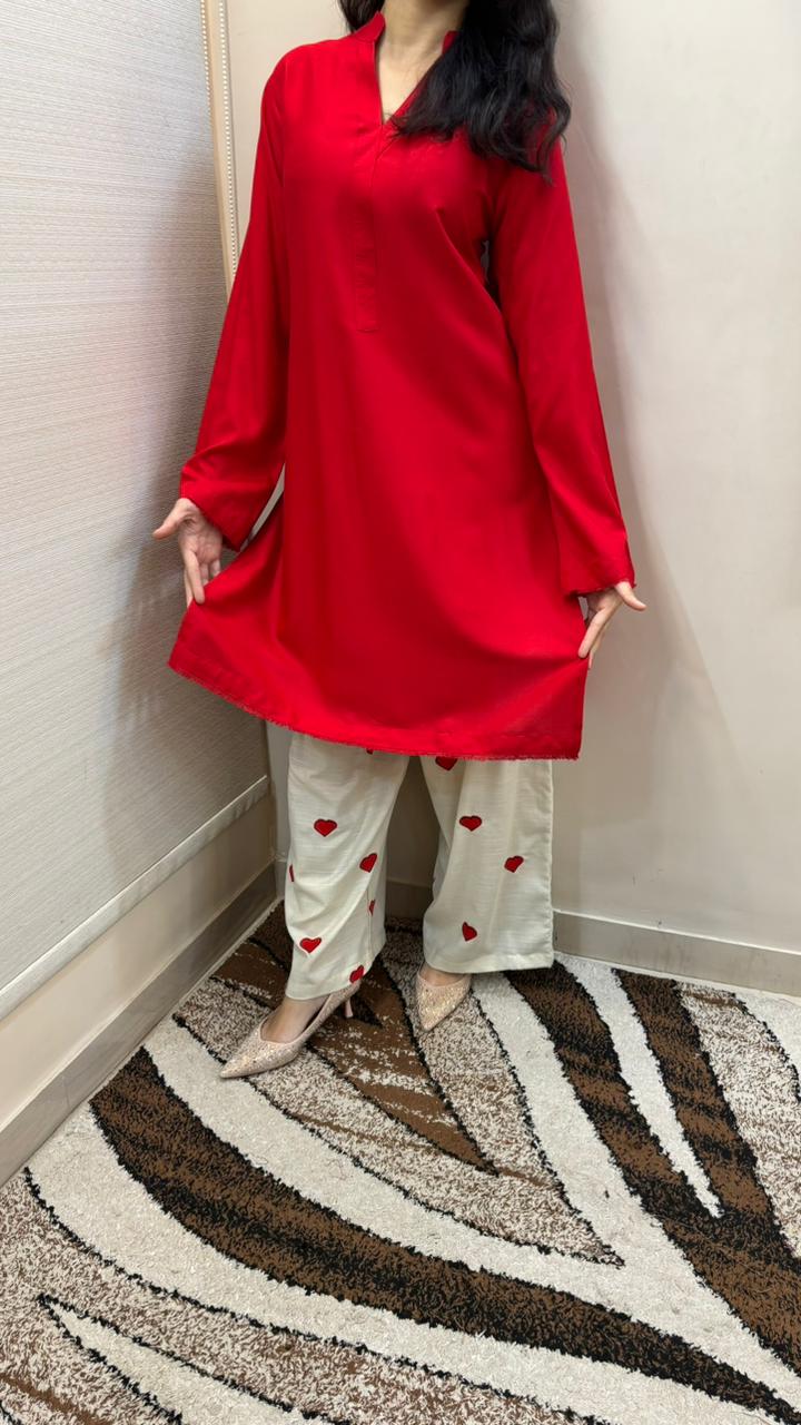 Hania amir set_26_05_20_02